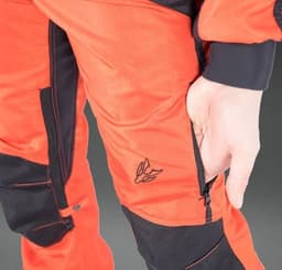 Intrudair C+ Suit 4