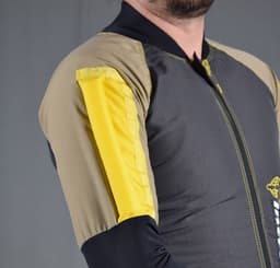 Intrudair Student Suit 4